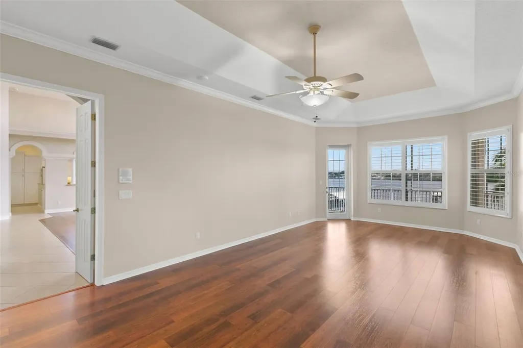 636 Bayshore Drive Tarpon Springs FL 34689