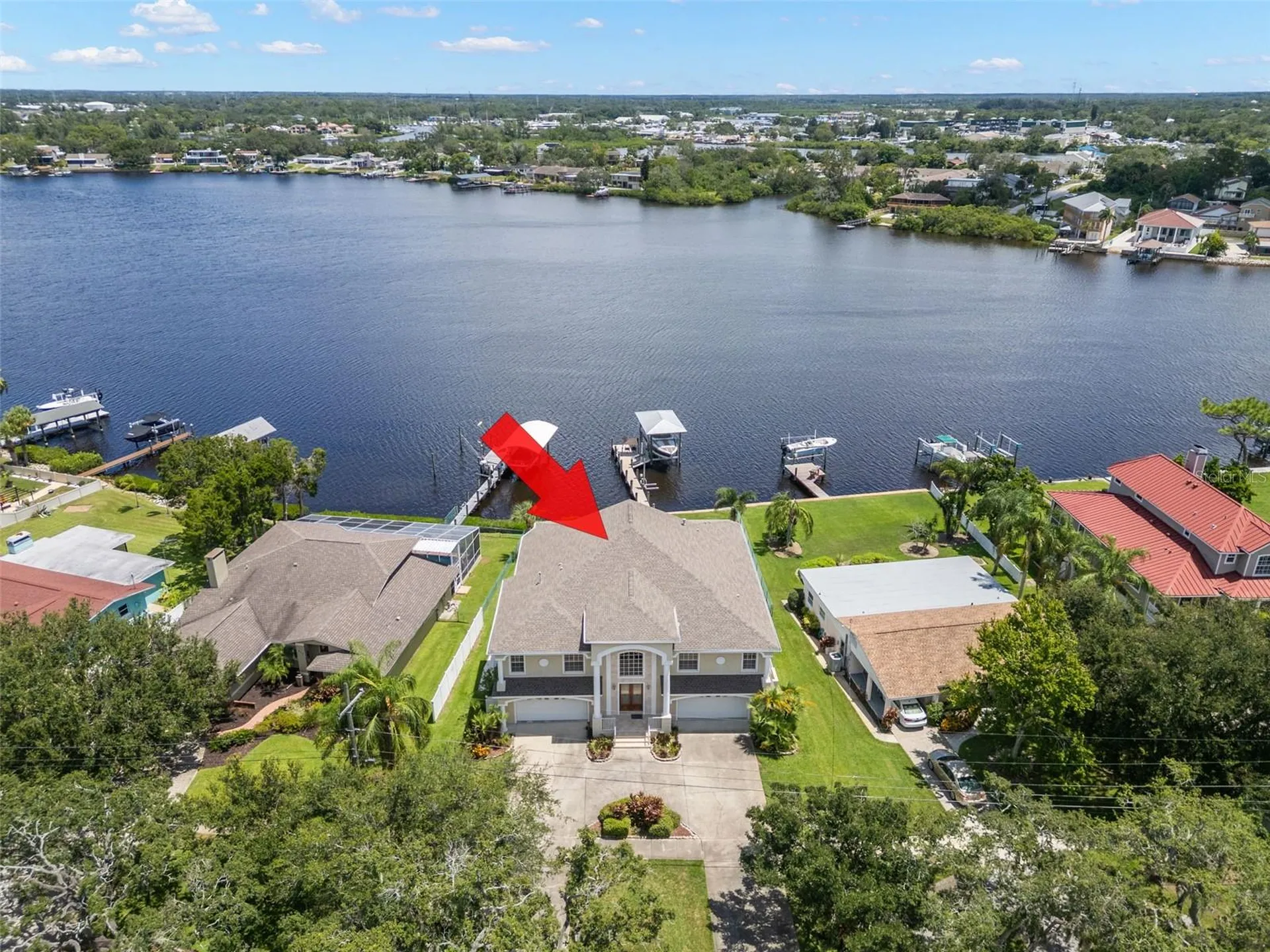 636 Bayshore Drive Tarpon Springs FL 34689