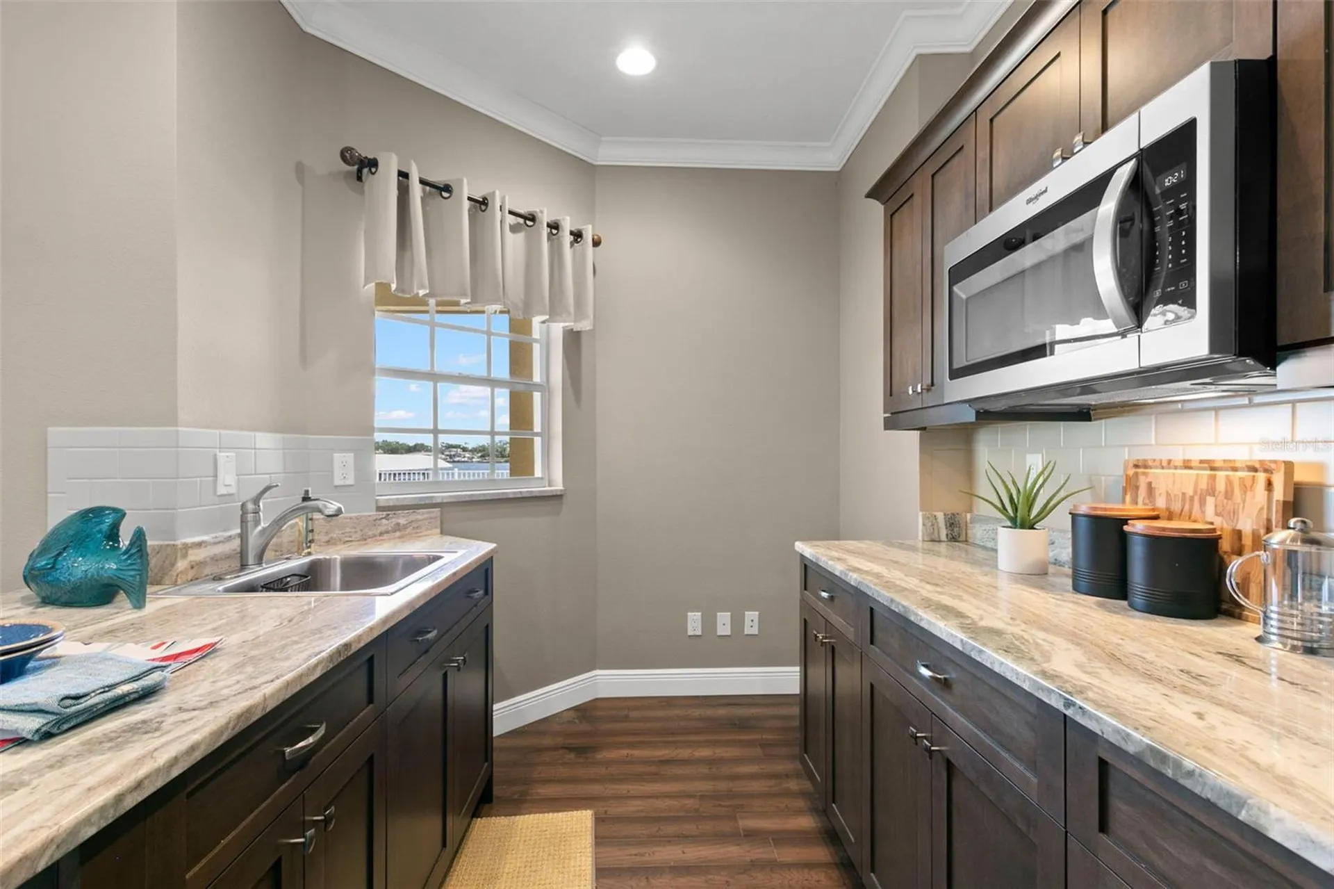 636 Bayshore Drive Tarpon Springs FL 34689