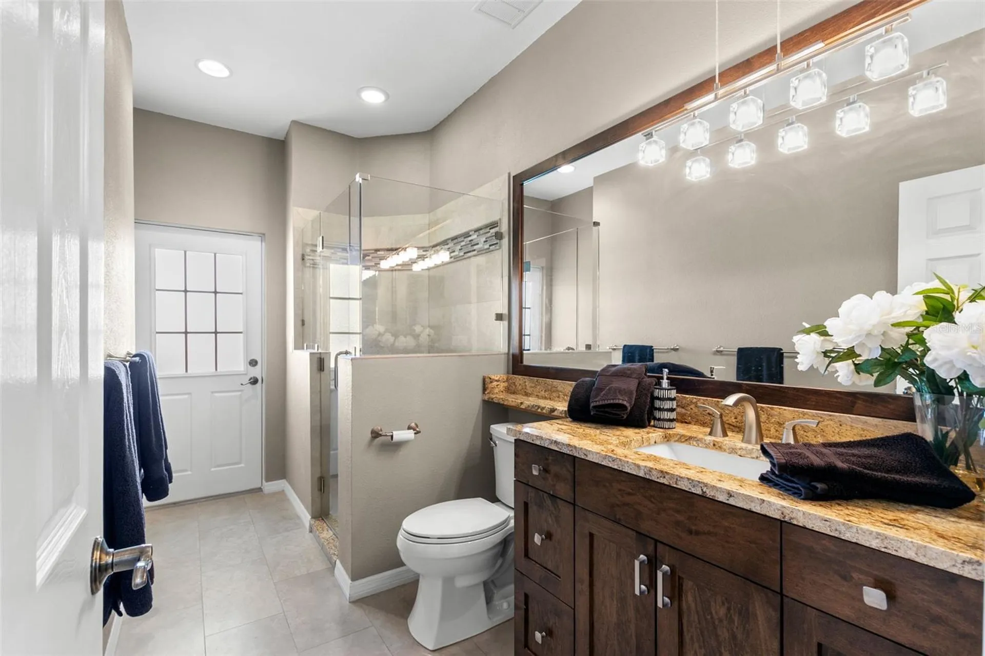 636 Bayshore Drive Tarpon Springs FL 34689