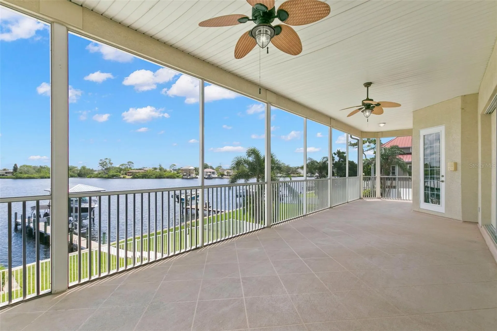 636 Bayshore Drive Tarpon Springs FL 34689