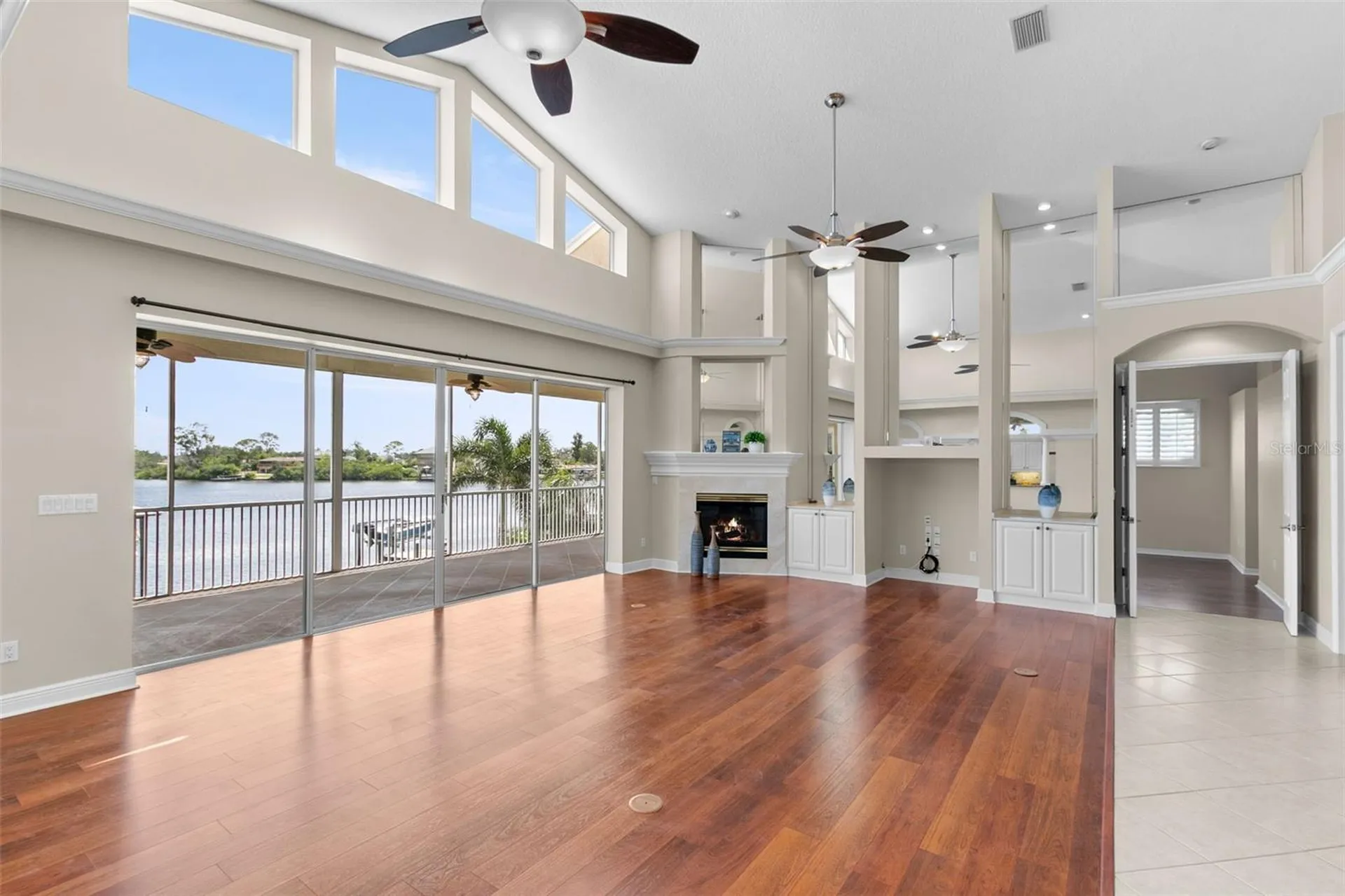 636 Bayshore Drive Tarpon Springs FL 34689