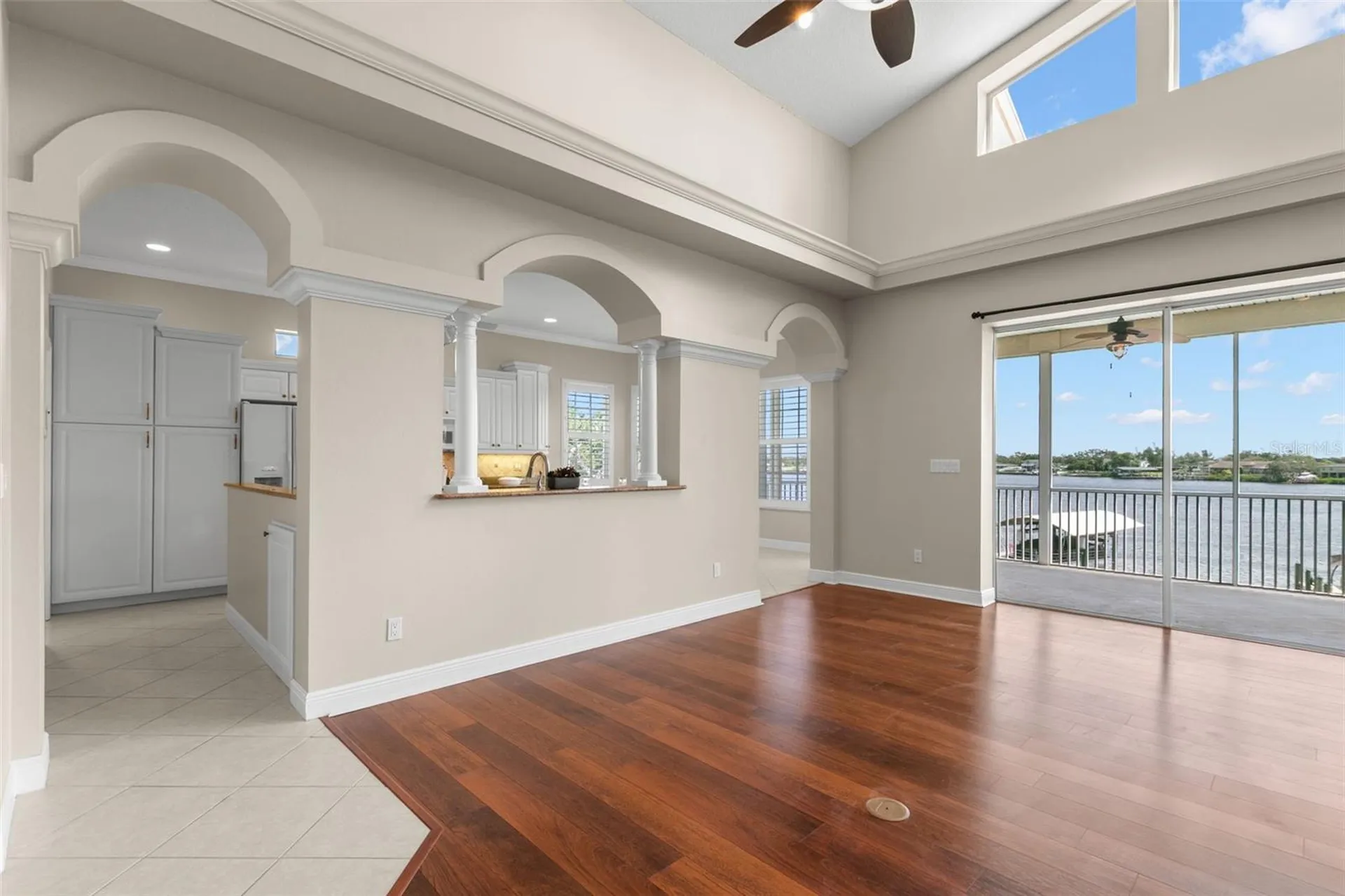 636 Bayshore Drive Tarpon Springs FL 34689