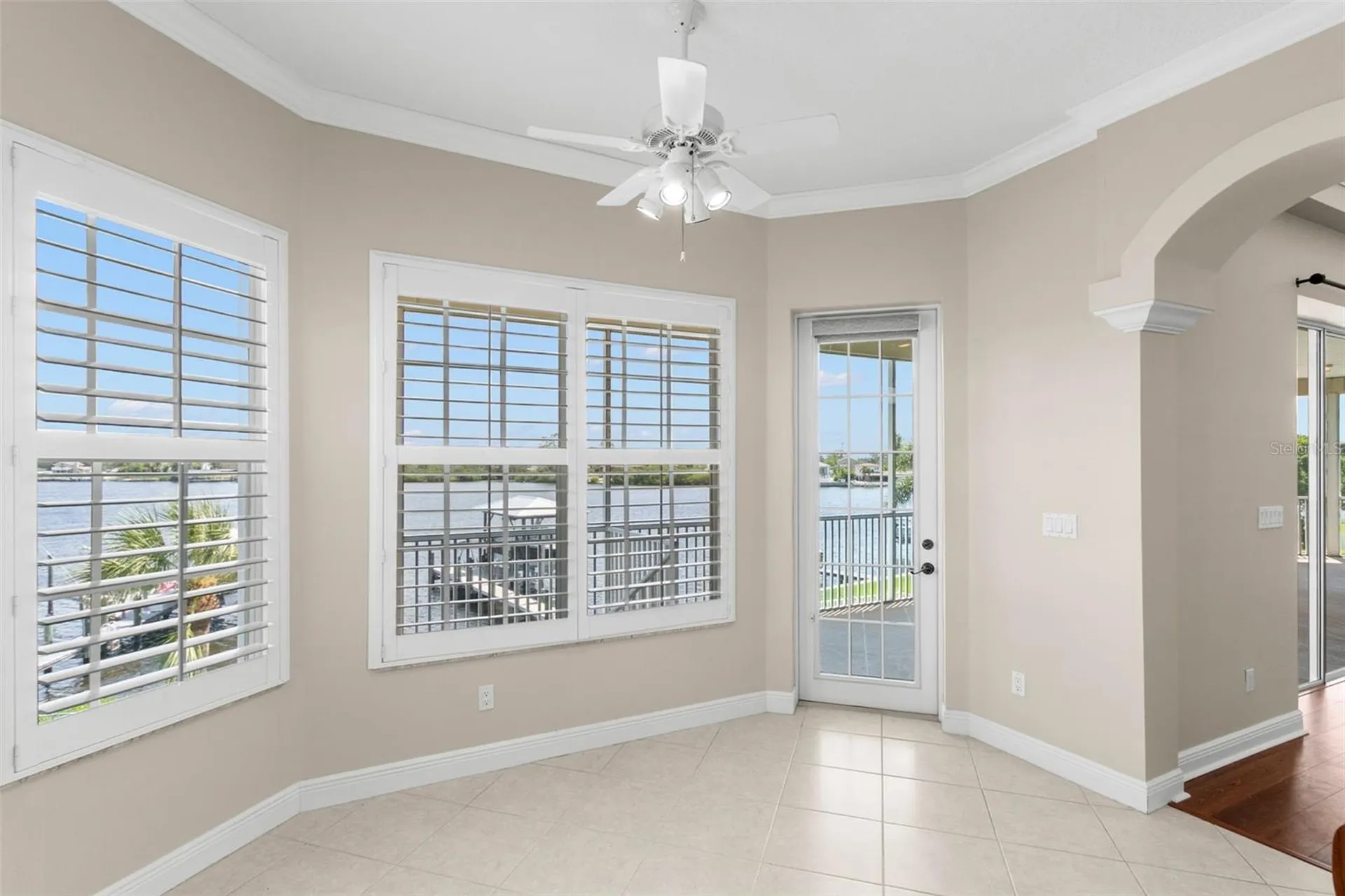 636 Bayshore Drive Tarpon Springs FL 34689
