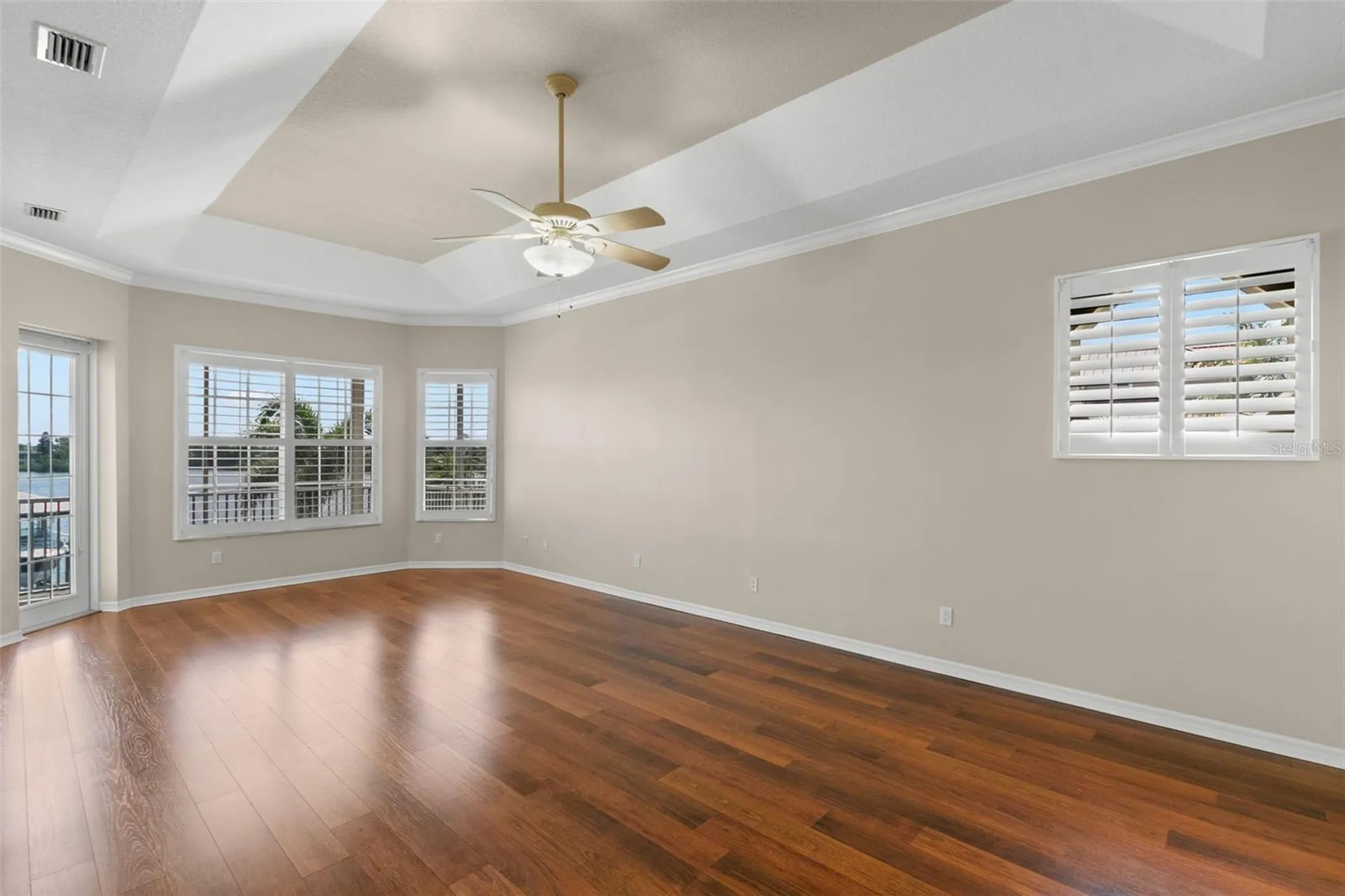 636 Bayshore Drive Tarpon Springs FL 34689