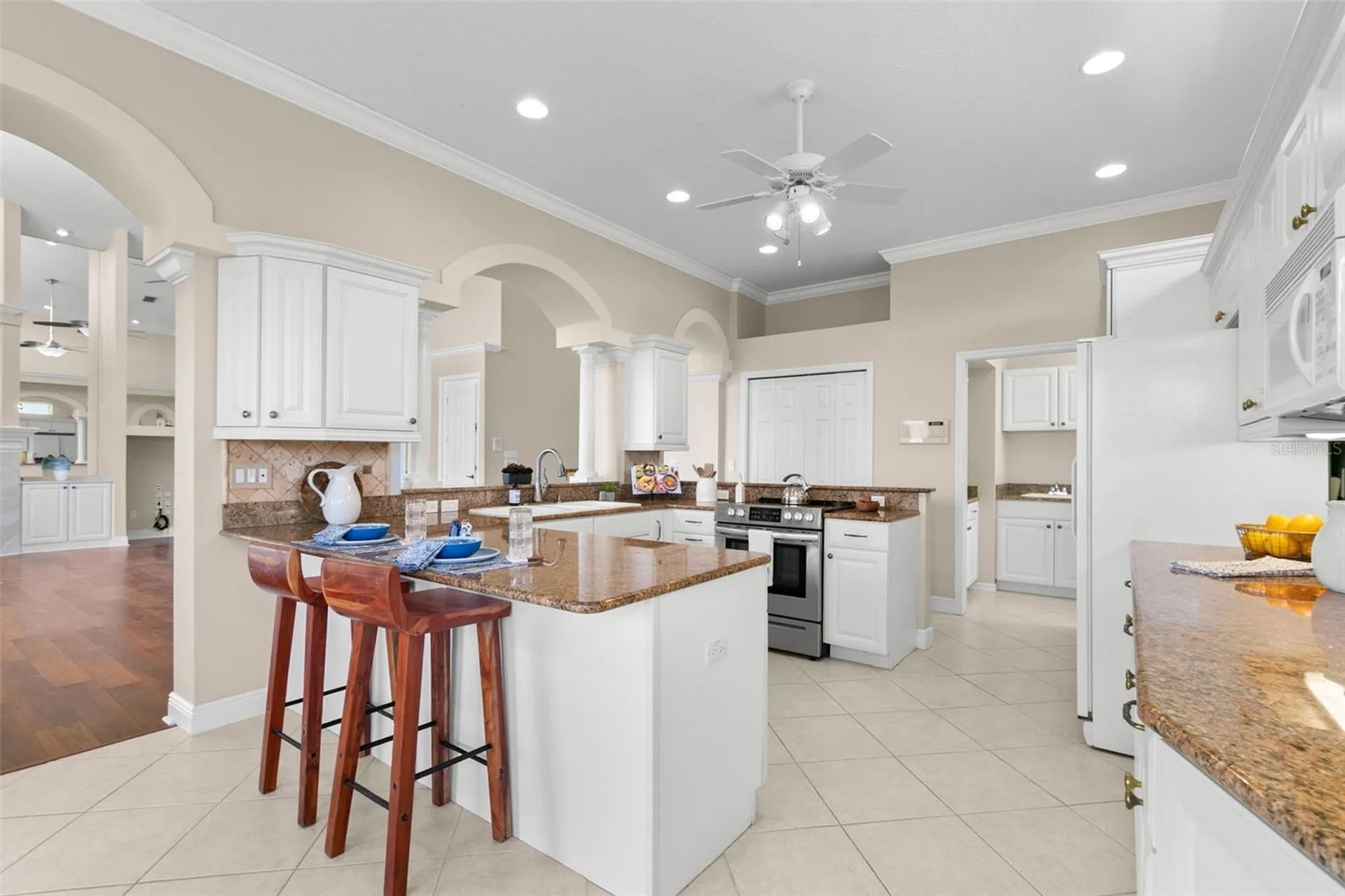 636 Bayshore Drive Tarpon Springs FL 34689