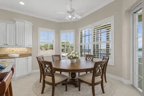 636 Bayshore Drive Tarpon Springs FL 34689