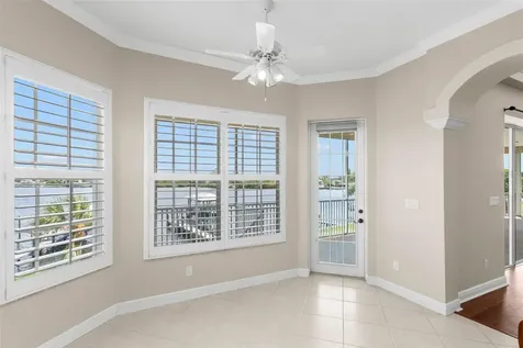 636 Bayshore Drive Tarpon Springs FL 34689