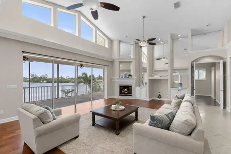 636 Bayshore Drive Tarpon Springs FL 34689