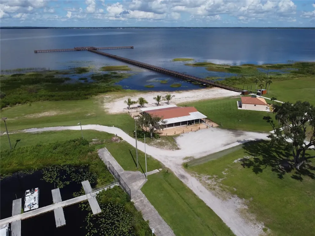 501 Valencia Drive Indian Lake Estates FL 33855