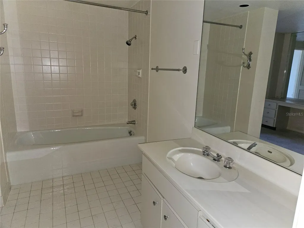 1 Beach Drive SE St Petersburg FL 33701