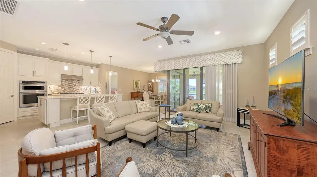 5741 Bay Pine Way Sarasota FL 34238