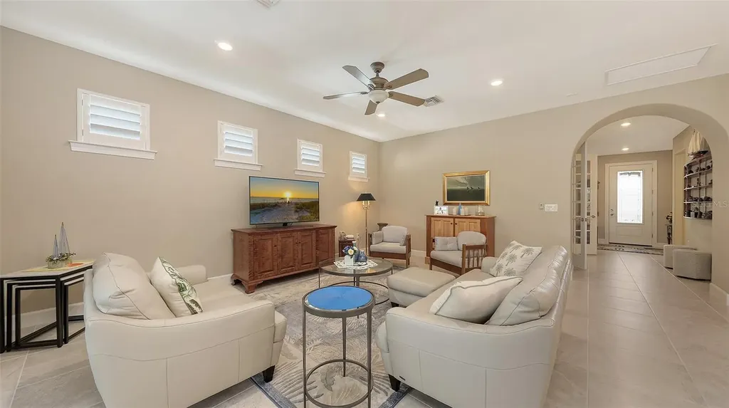 5741 Bay Pine Way Sarasota FL 34238