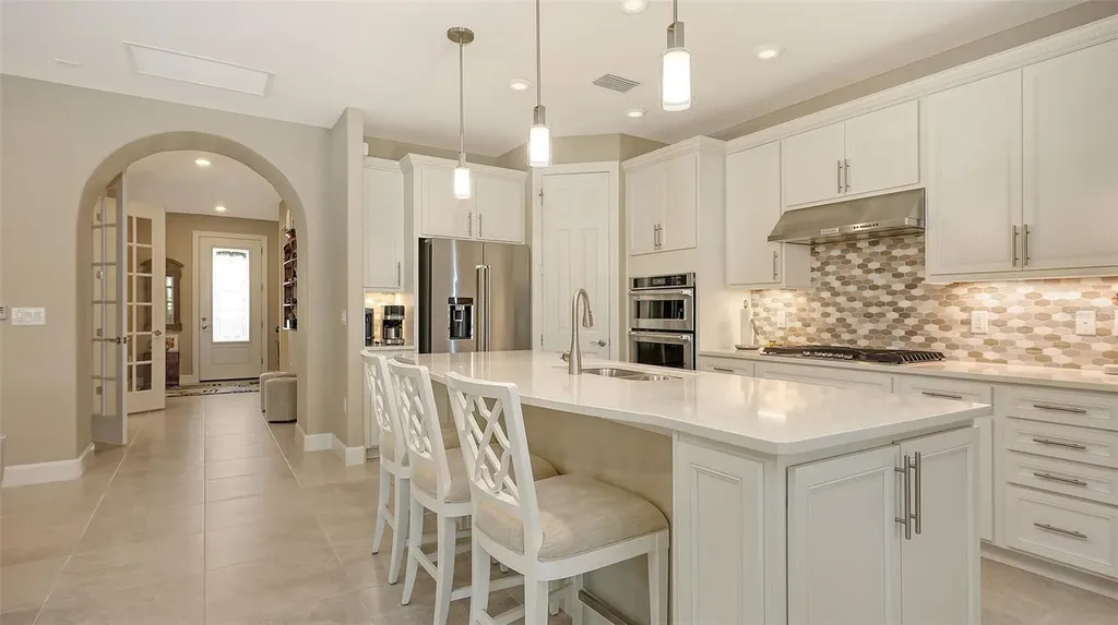 5741 Bay Pine Way Sarasota FL 34238