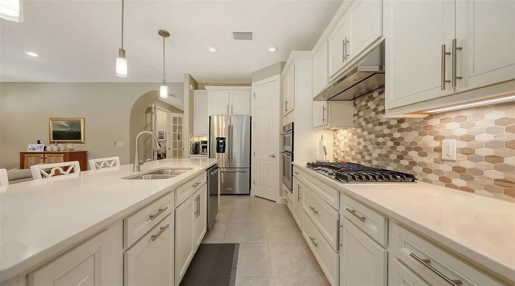 5741 Bay Pine Way Sarasota FL 34238