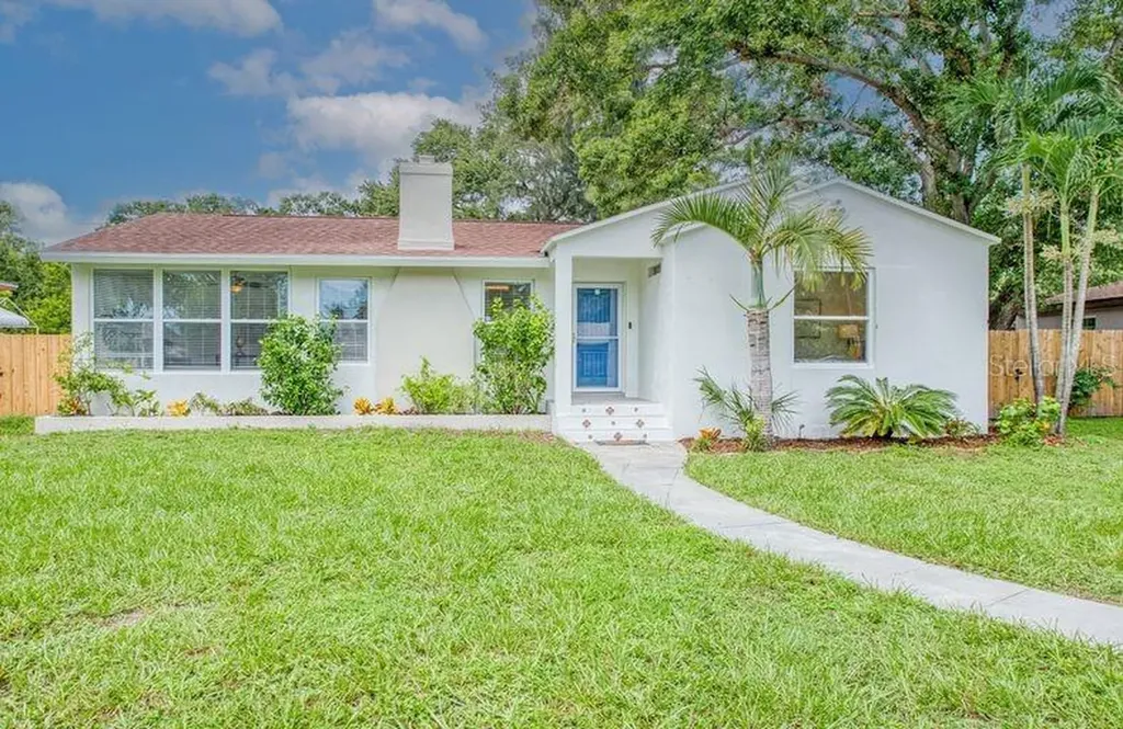1807 23rd Avenue N St Petersburg FL 33713