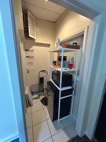 353 6th Avenue W Bradenton FL 34205