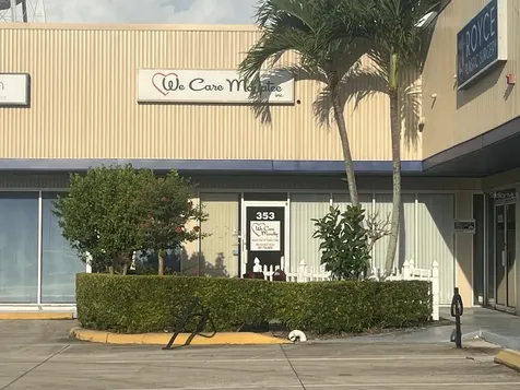 353 6th Avenue W Bradenton FL 34205