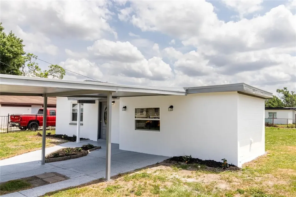 5210 S 80th Street Tampa FL 33619
