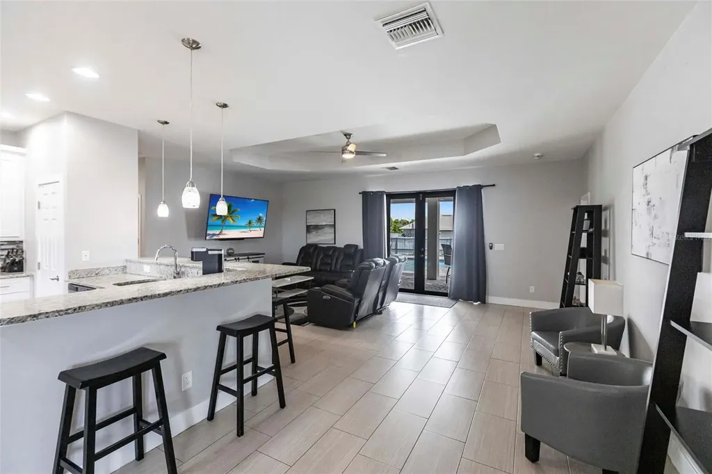 217 SW 10th Place Cape Coral FL 33991