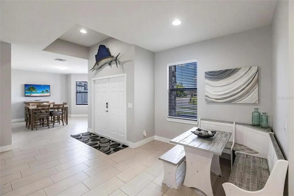 217 SW 10th Place Cape Coral FL 33991