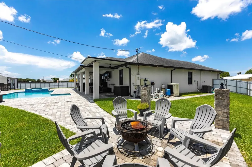 217 SW 10th Place Cape Coral FL 33991