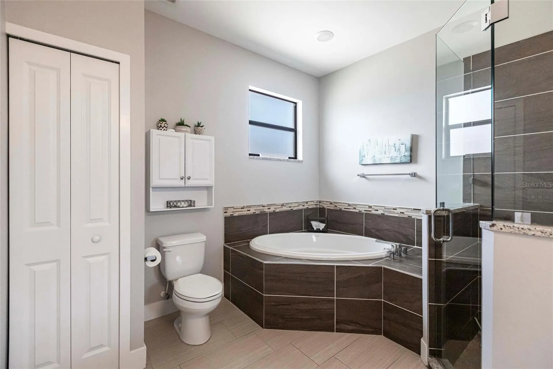 217 SW 10th Place Cape Coral FL 33991