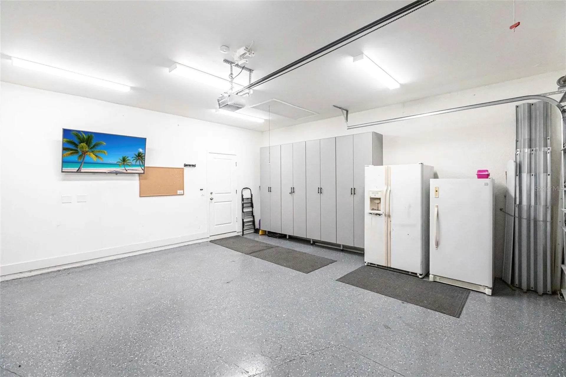 217 SW 10th Place Cape Coral FL 33991