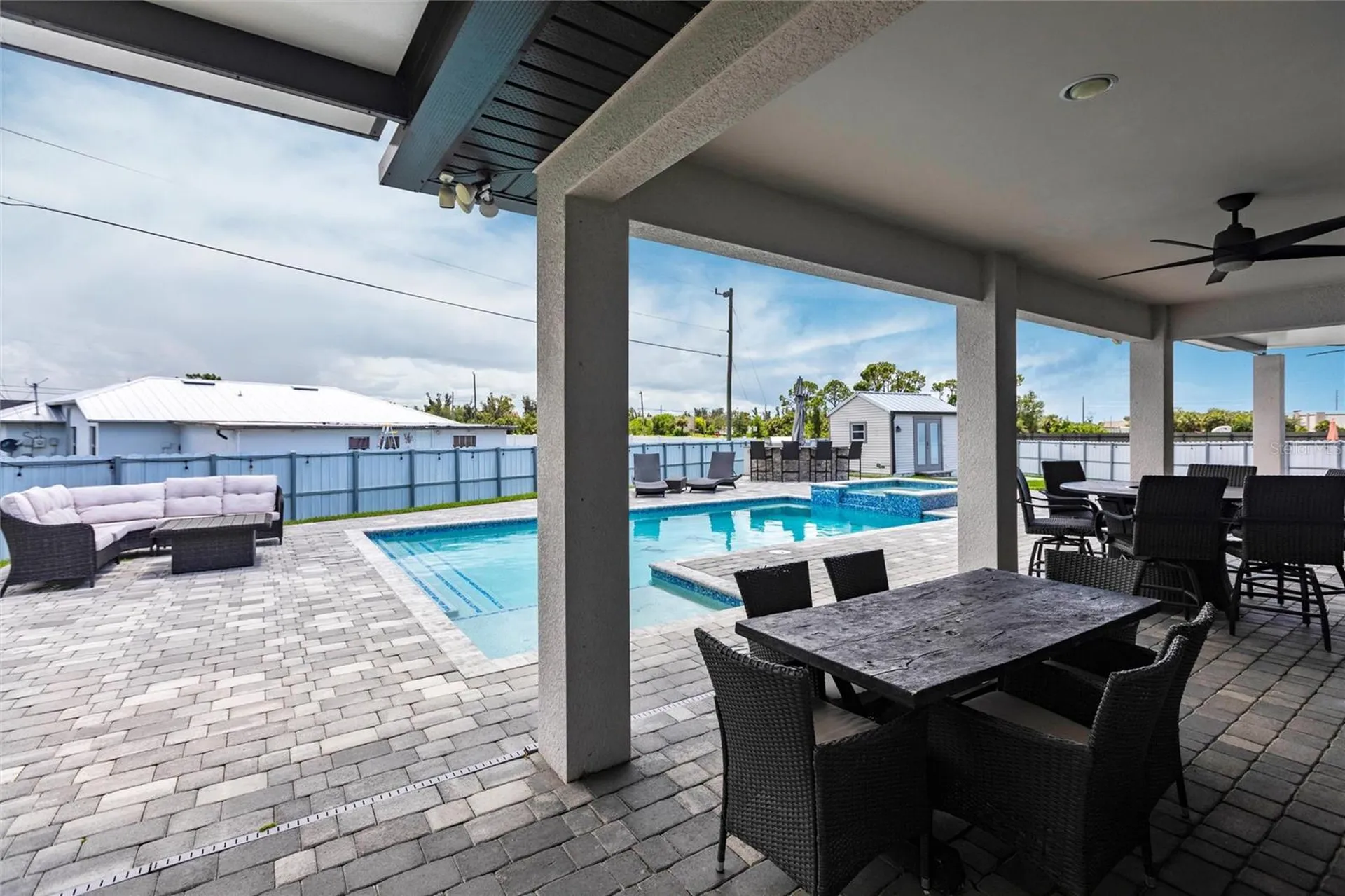 217 SW 10th Place Cape Coral FL 33991