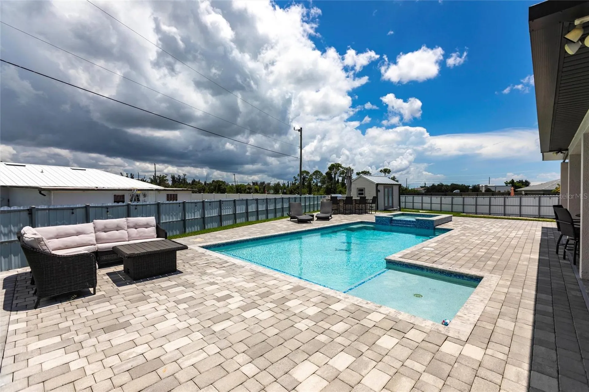 217 SW 10th Place Cape Coral FL 33991