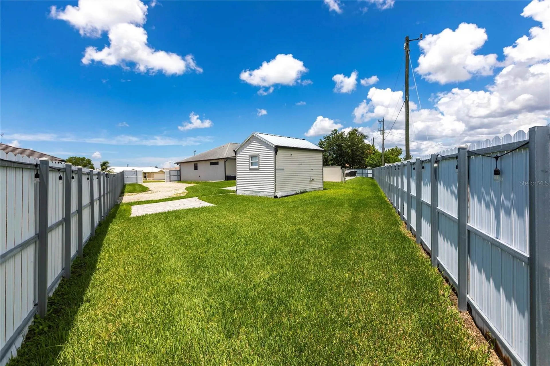 217 SW 10th Place Cape Coral FL 33991