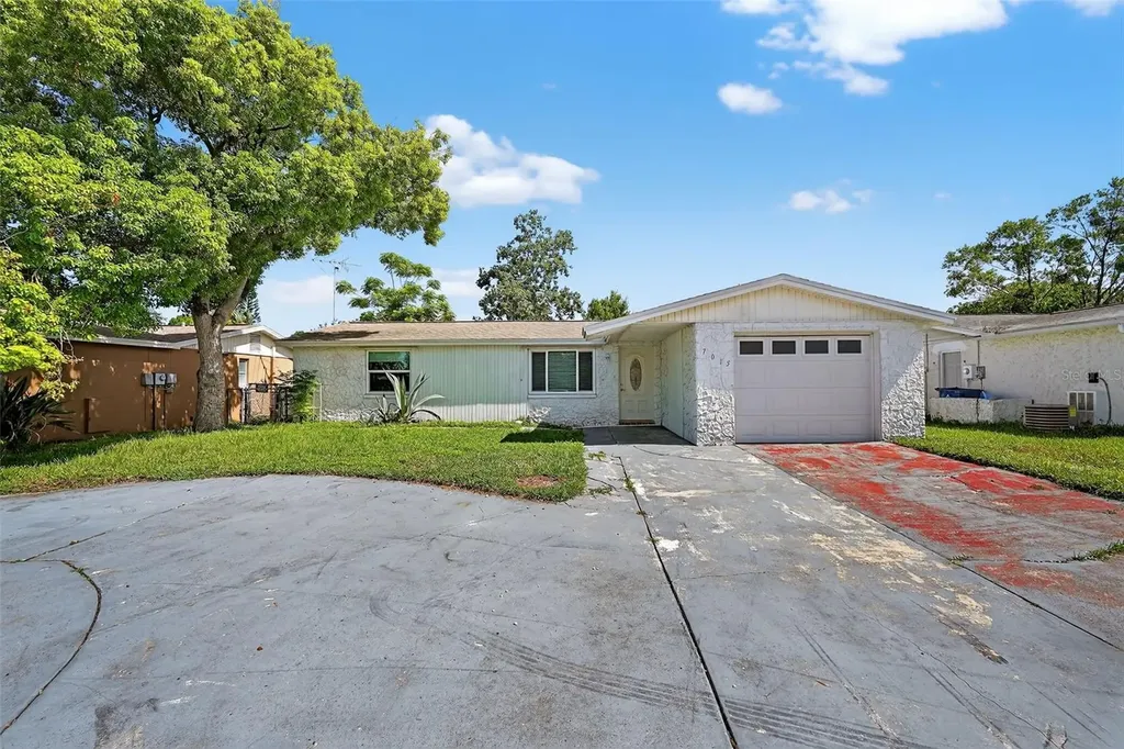 7015 Oakshire Drive Port Richey FL 34668