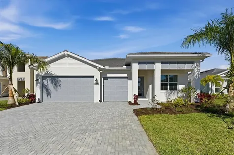 17715 Palmiste Drive Bradenton FL 34202