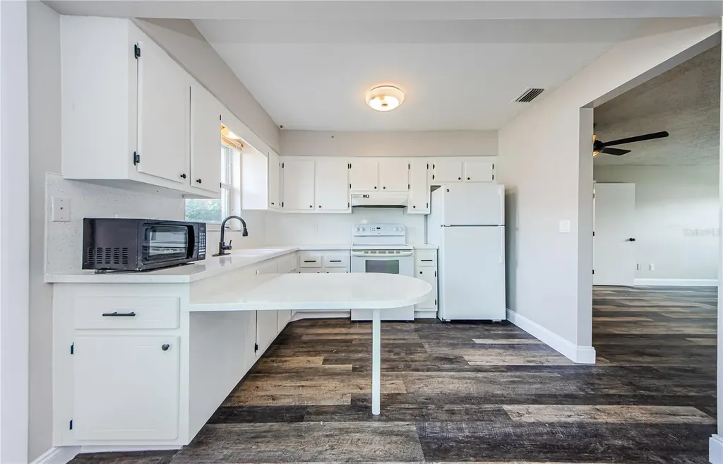 6935 Monte Carlo N Pinellas Park FL 33781