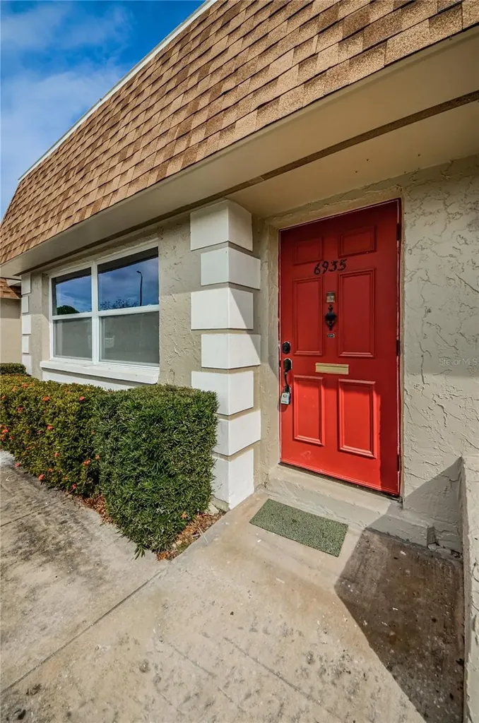 6935 Monte Carlo N Pinellas Park FL 33781
