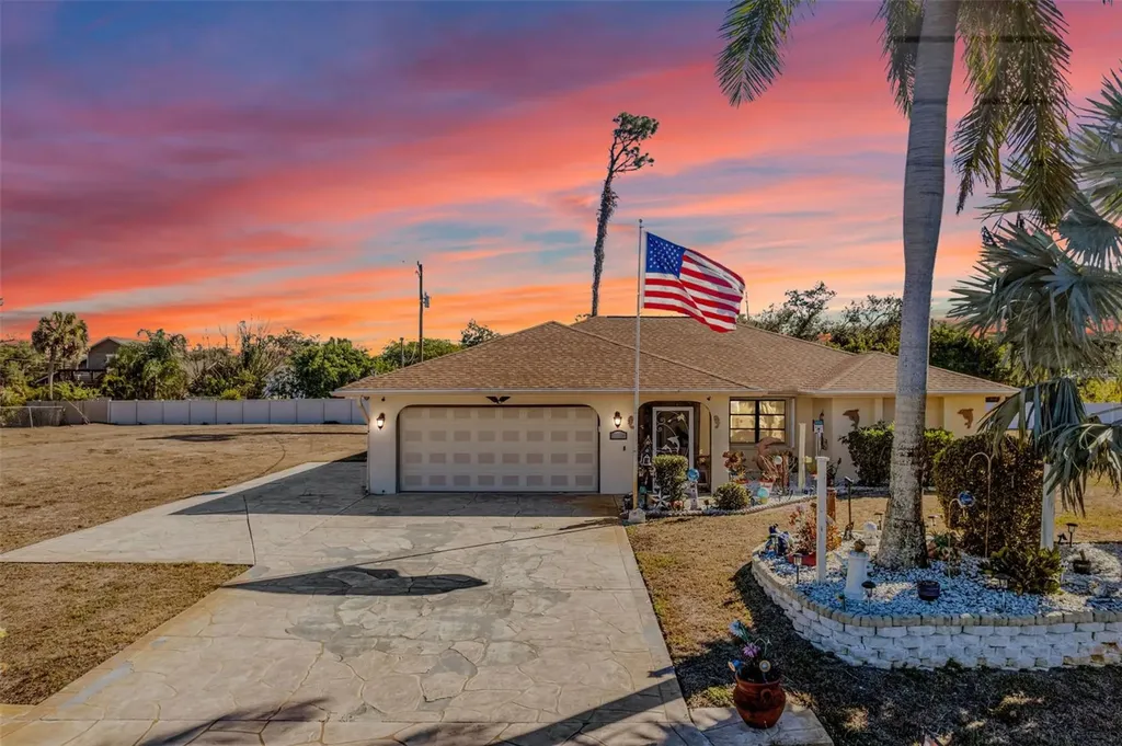2298 Cedarwood Street Port Charlotte FL 33948