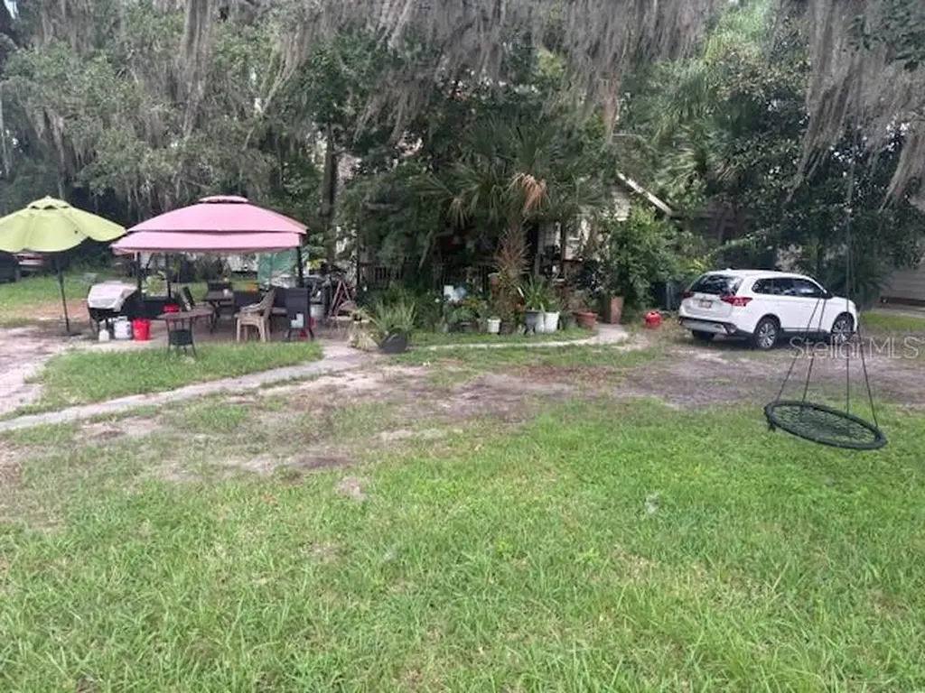 1807 E Fort King Street Ocala FL 34471
