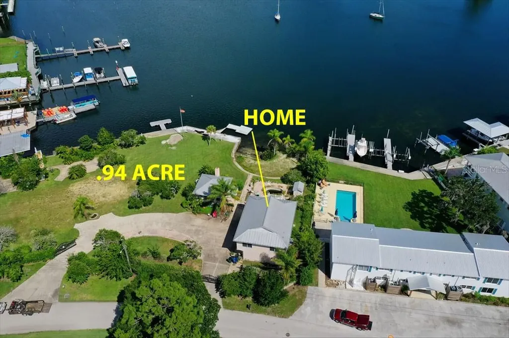 519 NW 7th Avenue Crystal River FL 34428
