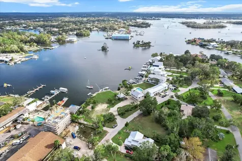 519 NW 7th Avenue Crystal River FL 34428