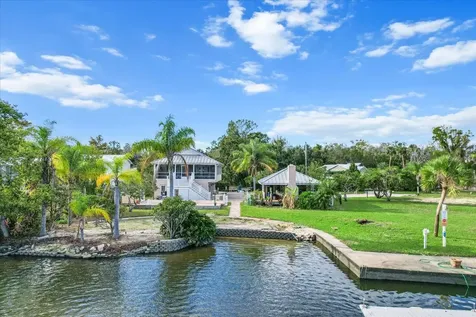 519 NW 7th Avenue Crystal River FL 34428