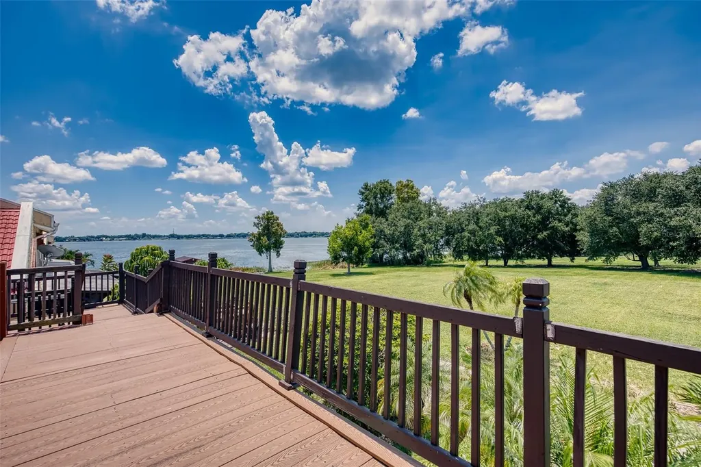 11 Casarena Court Winter Haven FL 33881