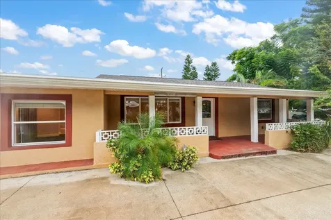 5390 48th Avenue N St Petersburg FL 33709