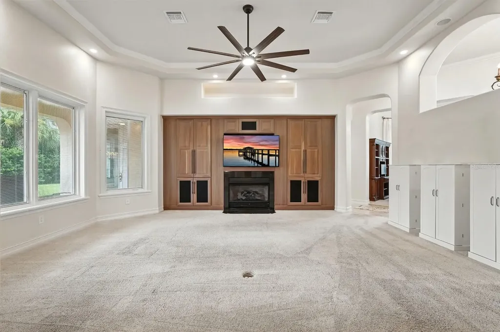 8 Ivey Lane Flagler Beach FL 32136