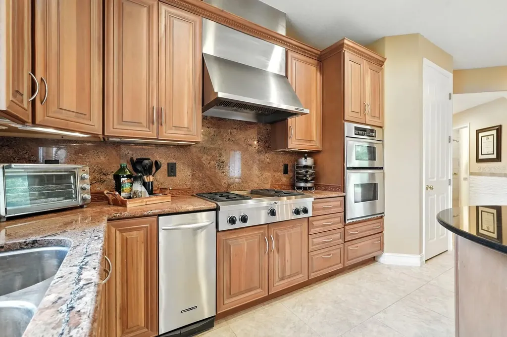 8 Ivey Lane Flagler Beach FL 32136