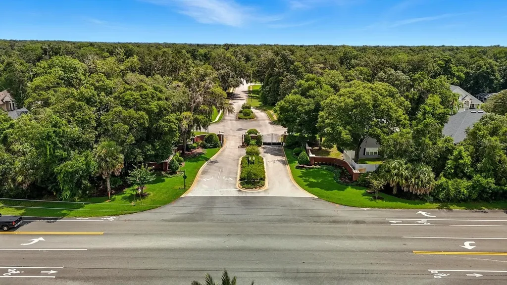 8 Ivey Lane Flagler Beach FL 32136