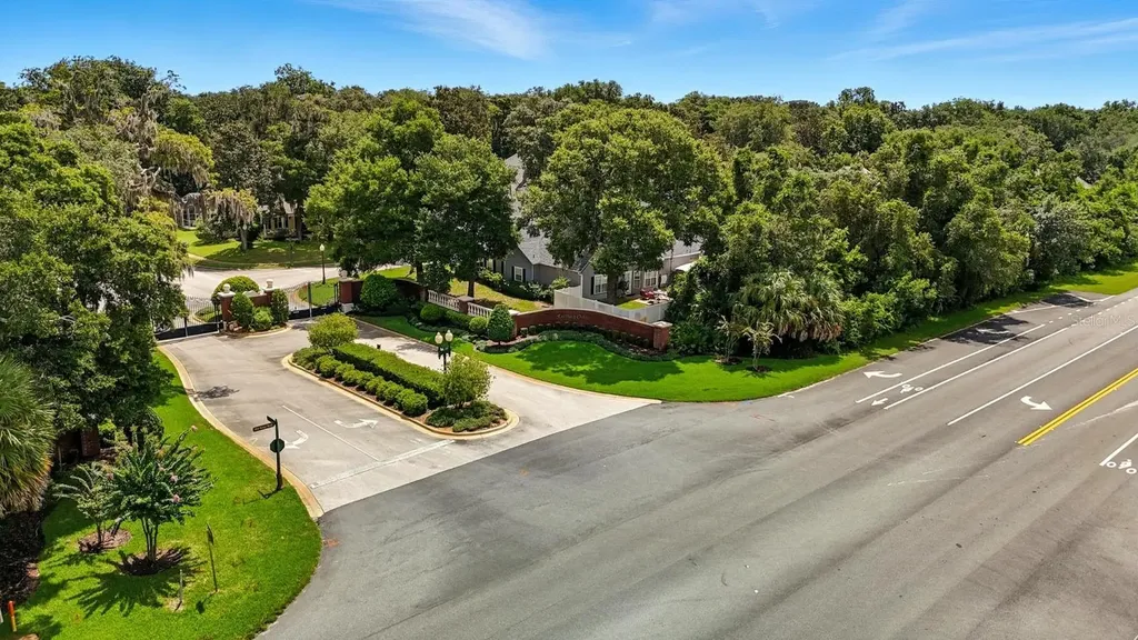8 Ivey Lane Flagler Beach FL 32136