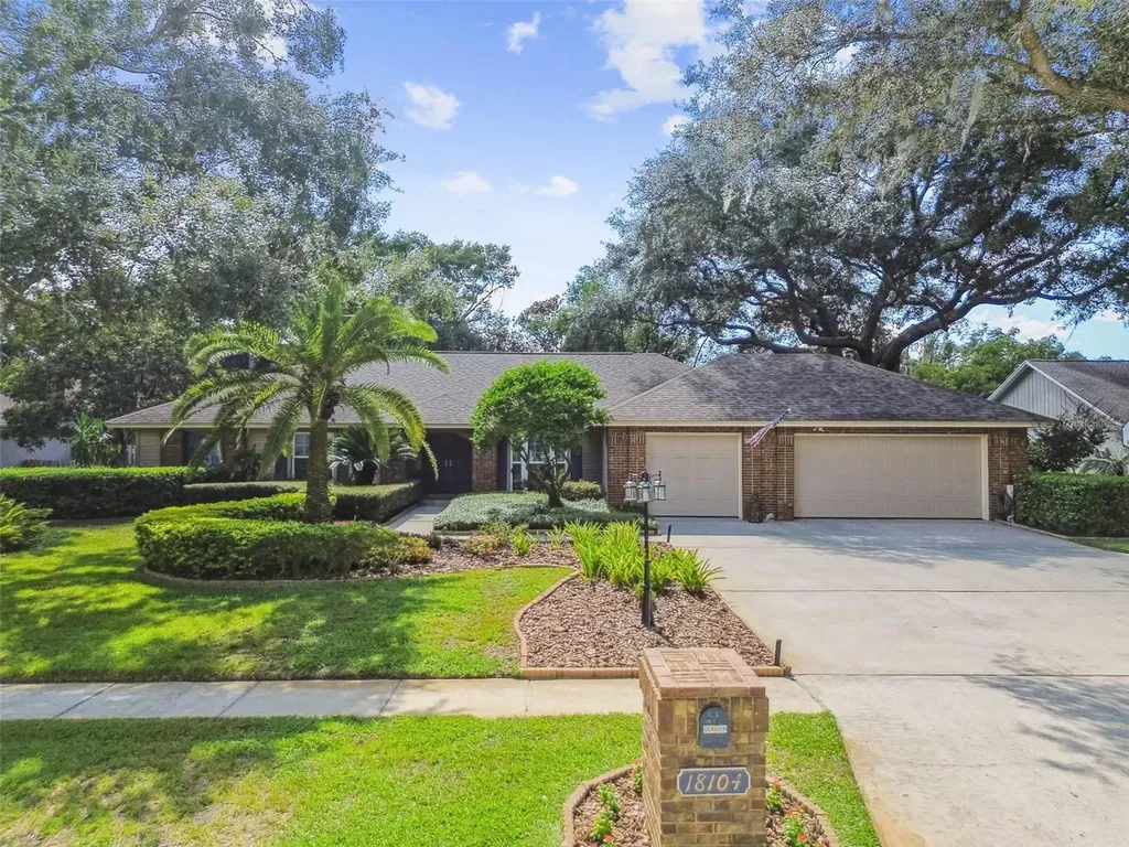18104 Woodcreek Place Lutz FL 33548