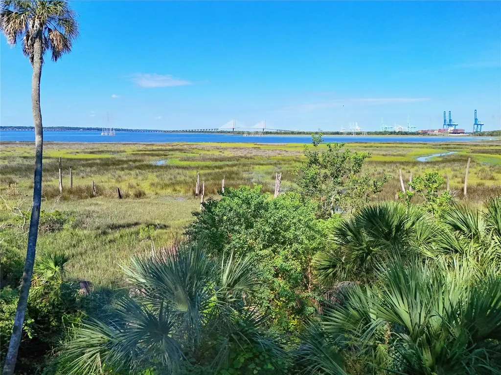 Oak Landings Drive Jacksonville FL 32225