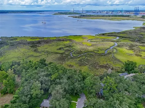 Oak Landings Drive Jacksonville FL 32225