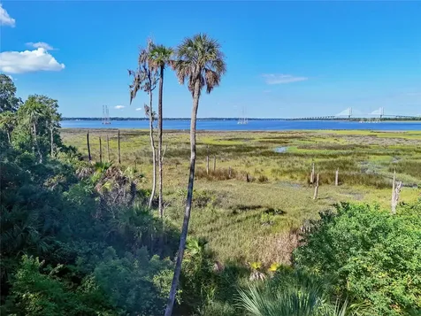 Oak Landings Drive Jacksonville FL 32225